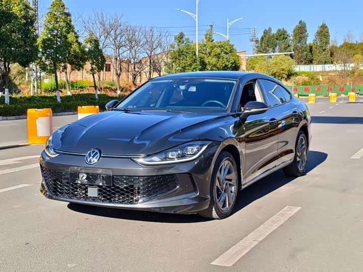 Фото 1 - Volkswagen Lamando L