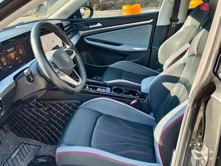 Фото 5 - Volkswagen Lamando L