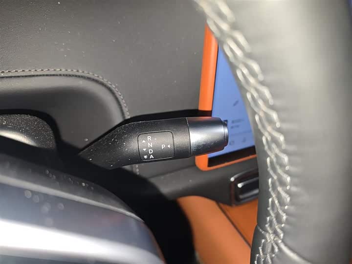 Фото 7 - LiXiang L6