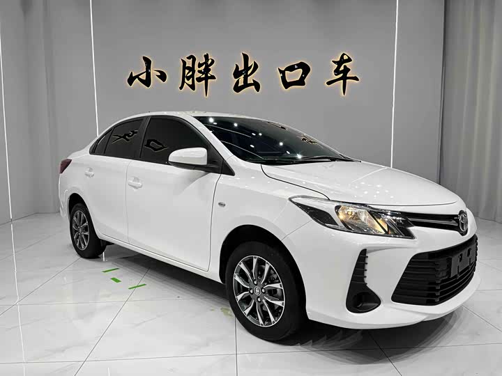 Фото 2 - Toyota Vios