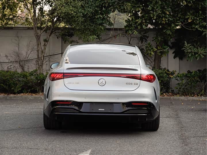 Фото 6 - Mercedes-Benz EQS AMG