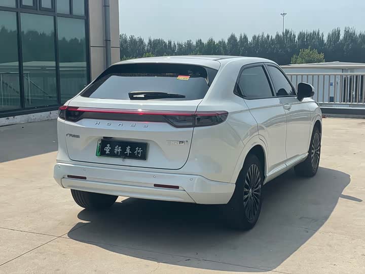 Фото 6 - Honda e:NP1