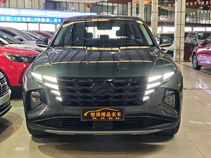 Фото 2 - Hyundai Tucson L