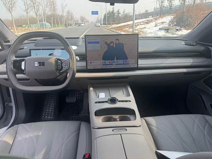 Фото 6 - Geely Galaxy Starshine 8 EM-i