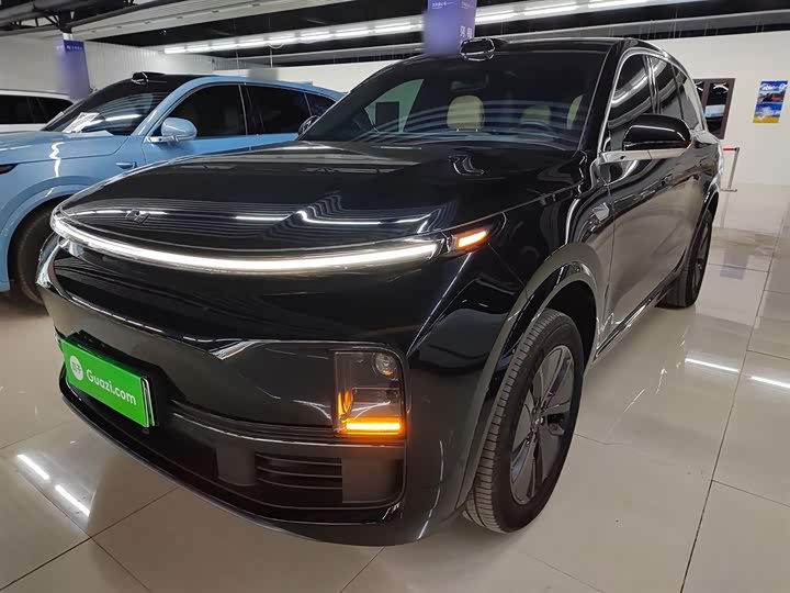 Фото 1 - LiXiang L8