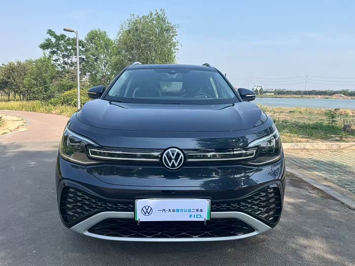 Фото 1 - Volkswagen ID.6 Crozz