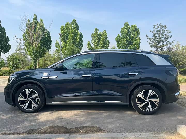 Фото 4 - Volkswagen ID.6 Crozz