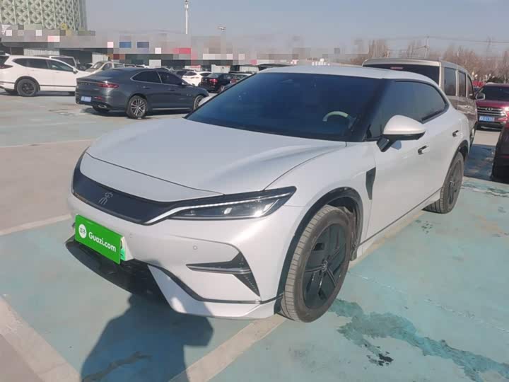 Фото 1 - BYD Song L