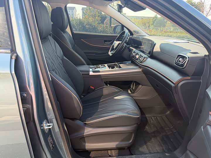 Фото 4 - Chery Tiggo 9