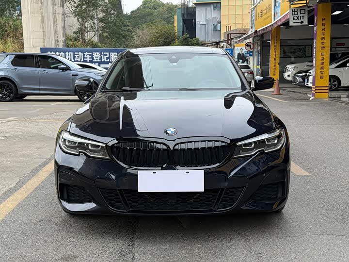 Фото 2 - BMW 3 Series