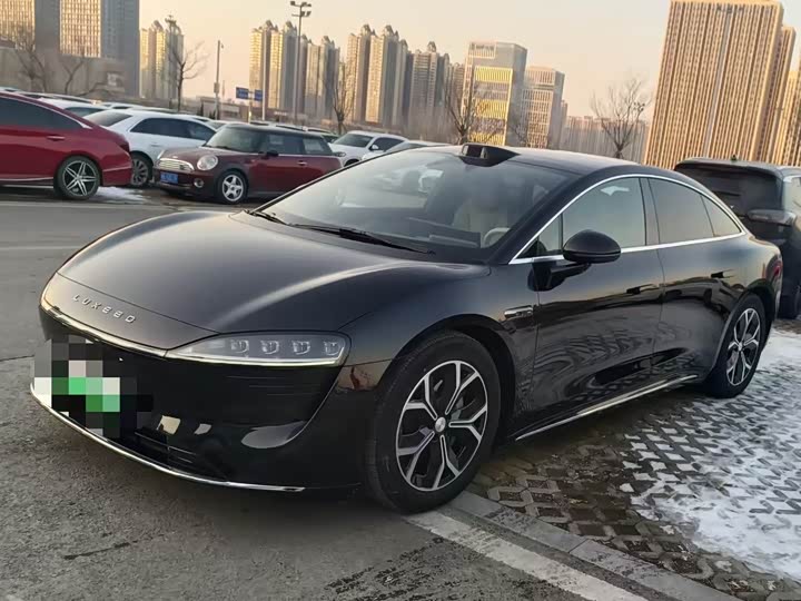 Фото 1 - Luxeed S7