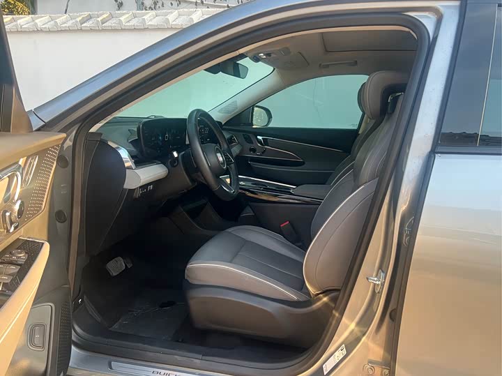 Фото 4 - Buick Electra E5