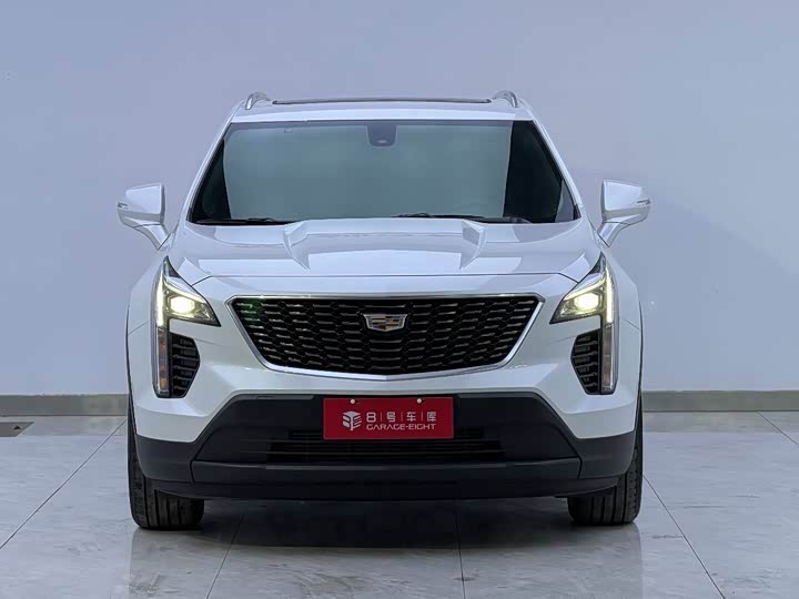 Фото 2 - Cadillac XT4