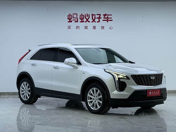 Фото 3 - Cadillac XT4