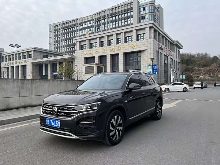 Фото 2 - Volkswagen Tayron