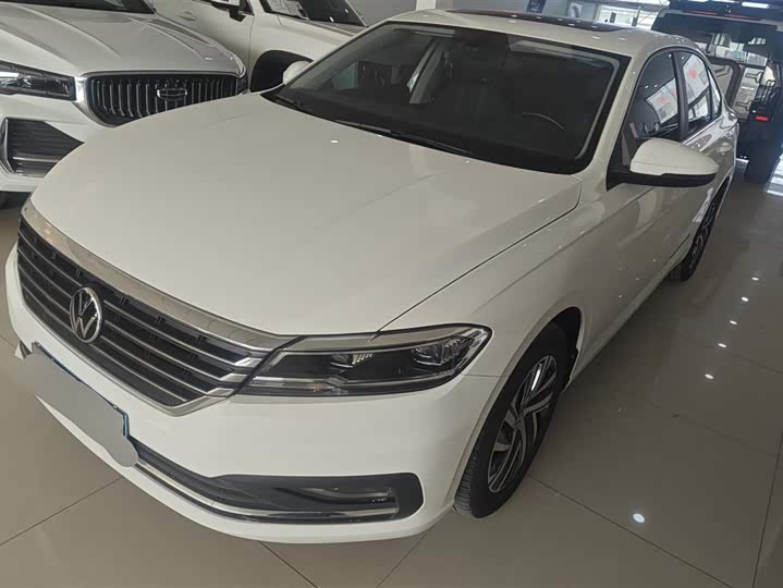 Фото 1 - Volkswagen Lavida