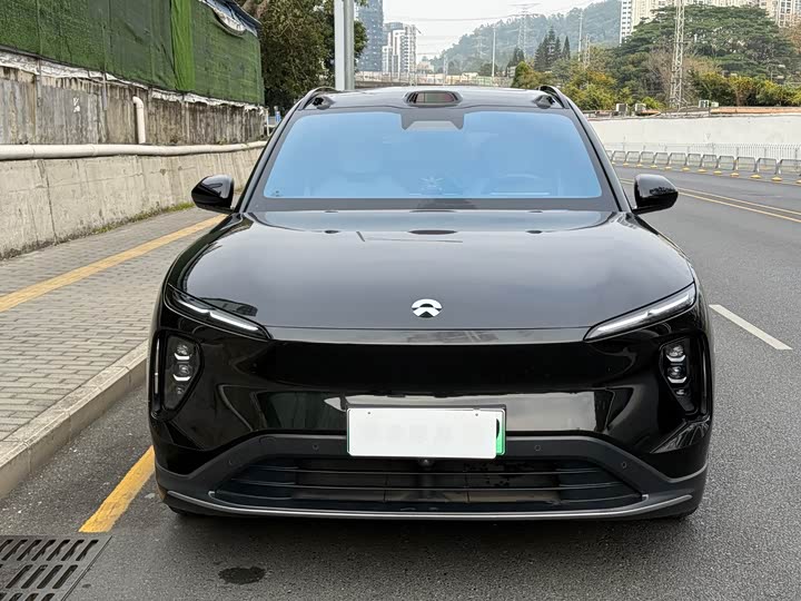 Фото 2 - Nio ES6