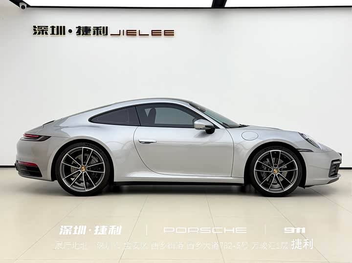 Фото 3 - Porsche 911