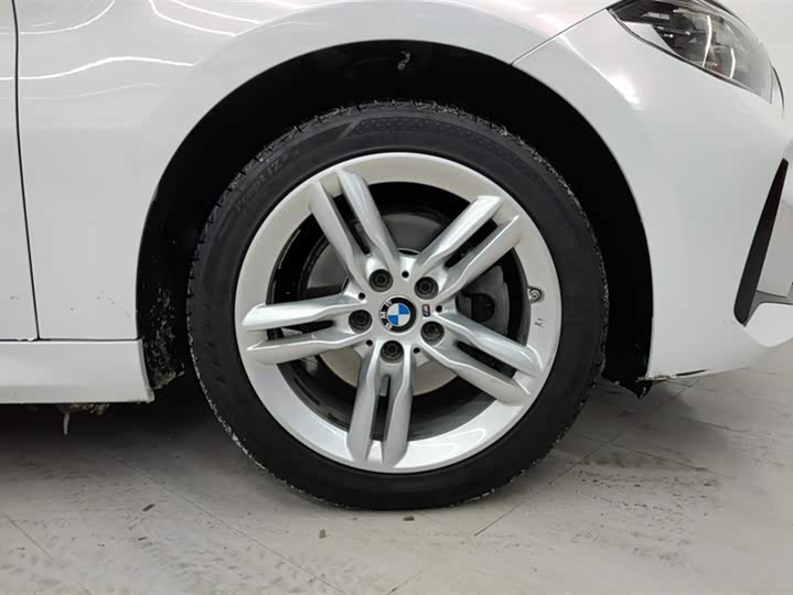 Фото 6 - BMW 1 Series