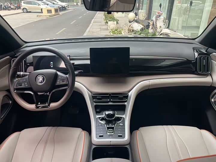 Фото 9 - BYD Song Pro Hybrid