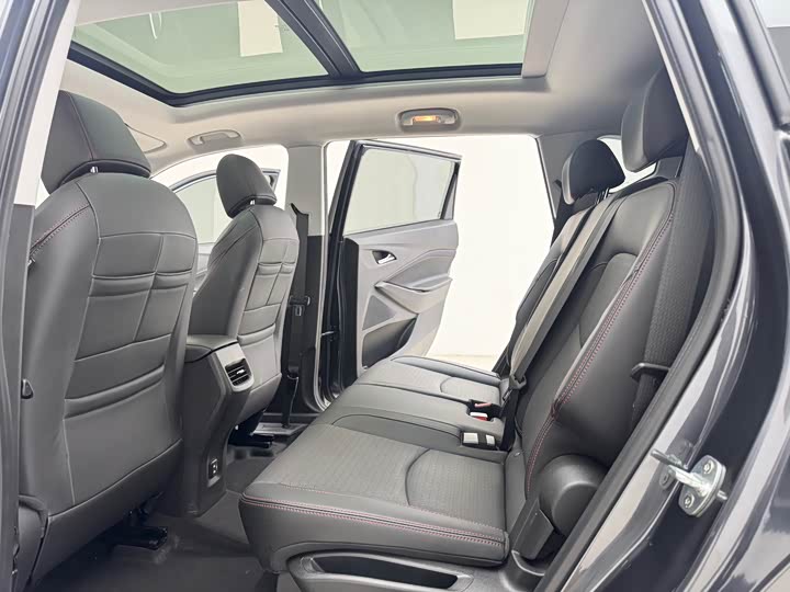 Фото 9 - Chevrolet Orlando