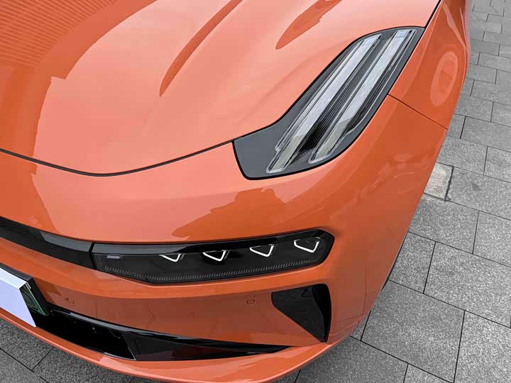 Фото 5 - Zeekr 001