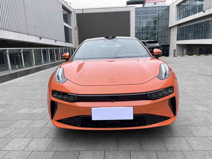 Фото 6 - Zeekr 001