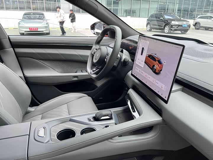 Фото 8 - Zeekr 001