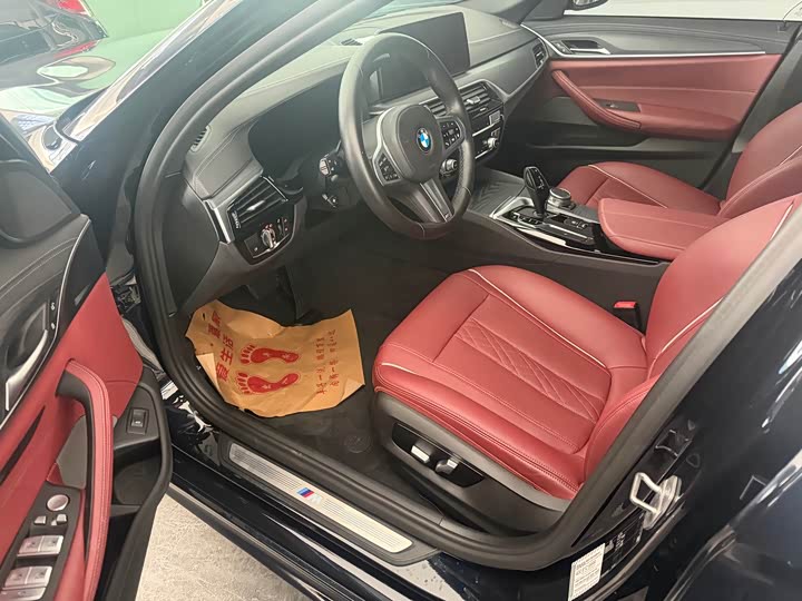 Фото 4 - BMW 5 Series