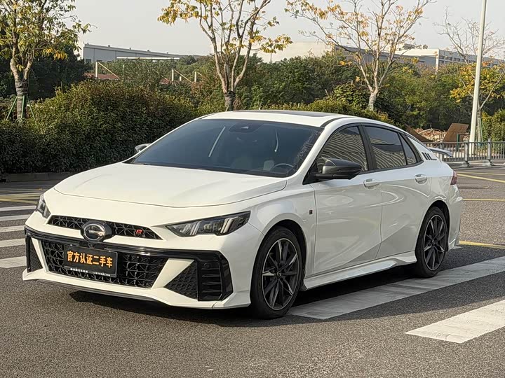 Фото 1 - GAC Trumpchi Empow R