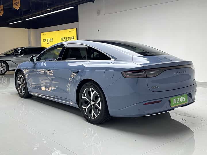 Фото 6 - Luxeed S7