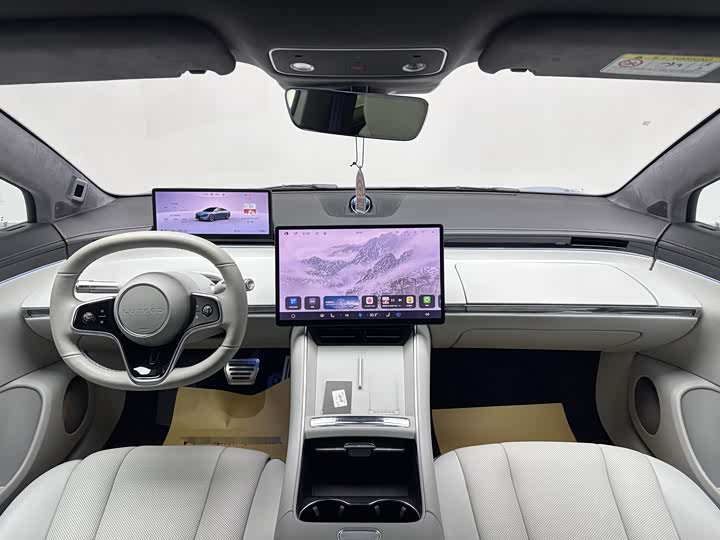 Фото 9 - Luxeed S7