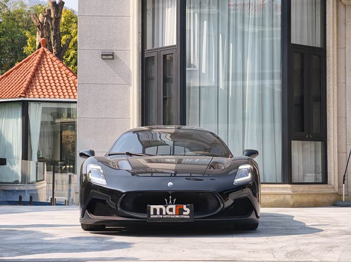 Фото 2 - Maserati MC20