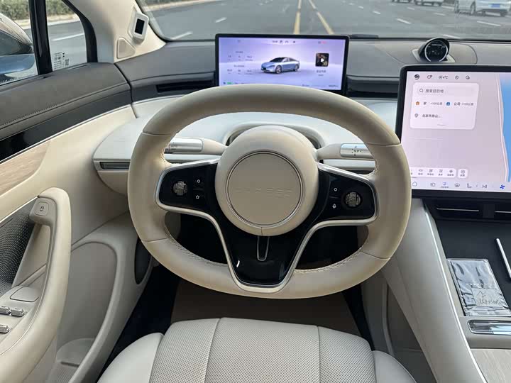 Фото 4 - Luxeed S7