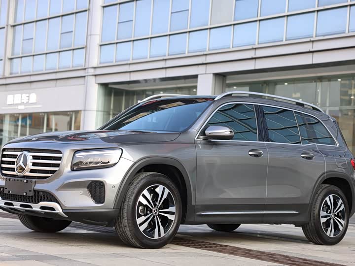 Фото 1 - Mercedes-Benz GLB-Class