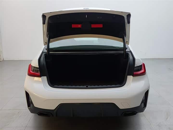 Фото 6 - BMW 3 Series