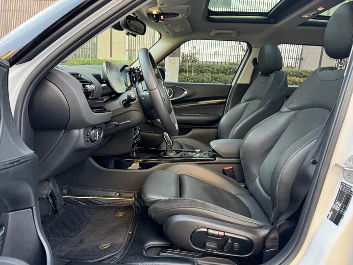 Фото 4 - Mini Clubman