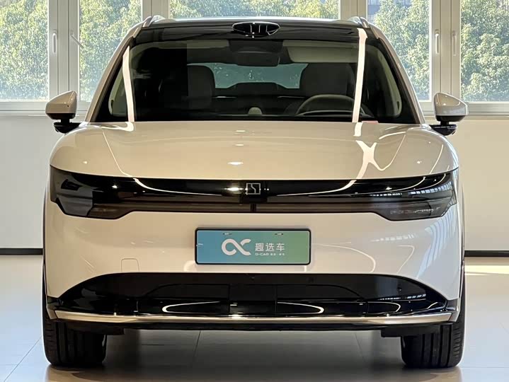 Фото 2 - Zeekr 7X