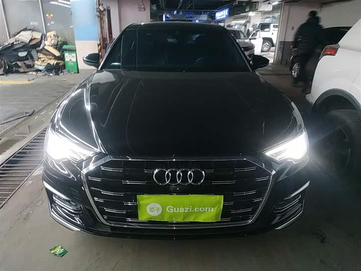 Фото 3 - Audi A6L