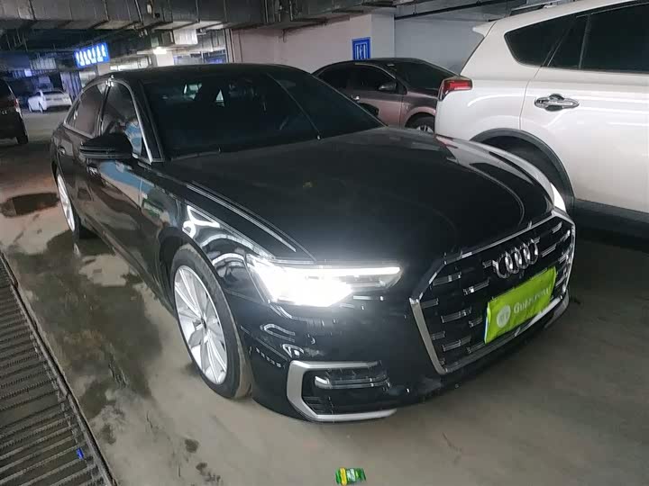 Фото 4 - Audi A6L