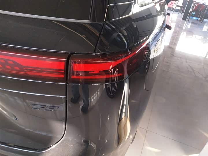 Фото 8 - XPeng G9