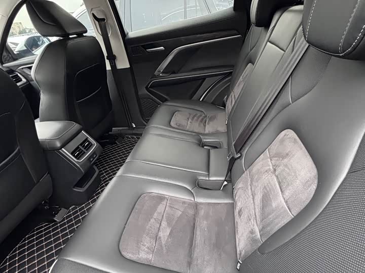 Фото 9 - Haval H6