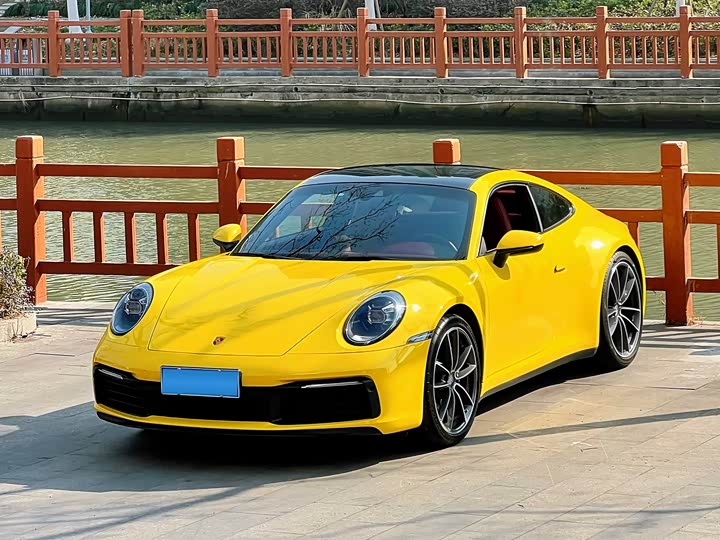 Фото 1 - Porsche 911