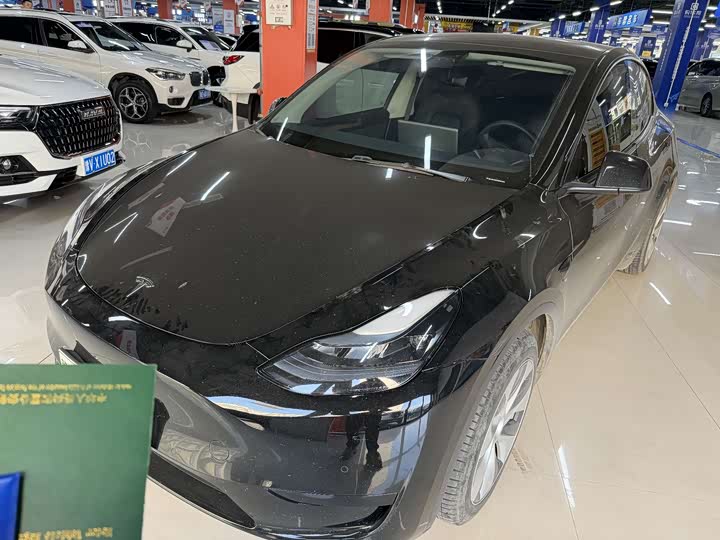 Фото 7 - Tesla Model Y