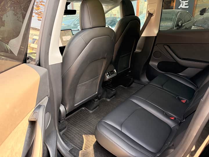 Фото 5 - Tesla Model Y