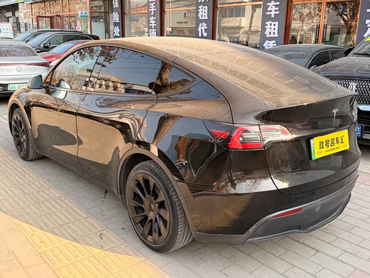 Фото 7 - Tesla Model Y