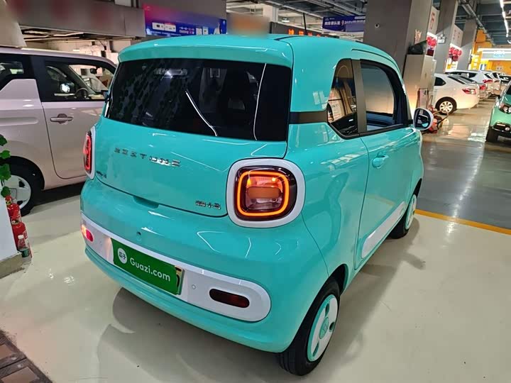 Фото 7 - Bestune Pony