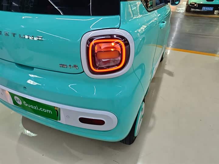 Фото 8 - Bestune Pony