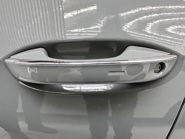 Фото 5 - Volkswagen Golf