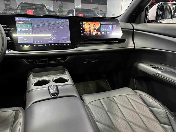 Фото 7 - Changan CS75 Plus